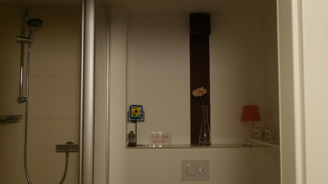 Ruhiges Sued Ost - Naehe Messe - Mit Wallbox Homestay *
