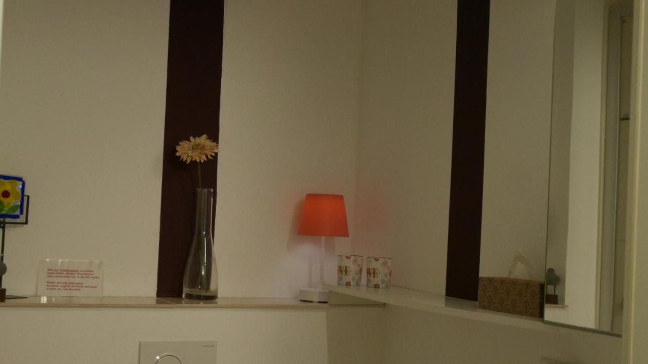 Ruhiges Sued Ost - Naehe Messe - Mit Wallbox Homestay *
